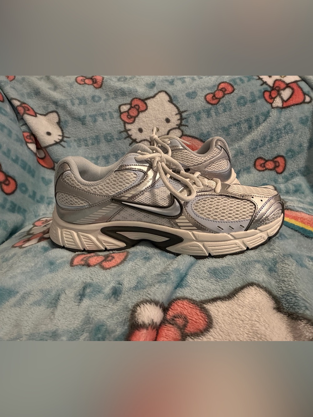 Nike Women's V5 RNR Running Shoes